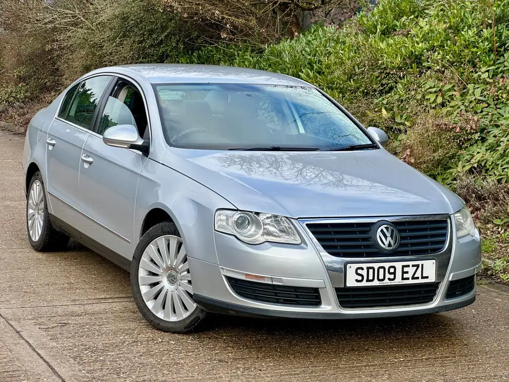 2009 Volkswagen Passat 2.0 Highline Tdi Cr Dpf 4dr